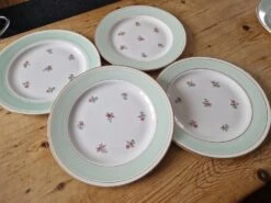 4 Assiettes Plates Saint Amand/l'amandinoise Vintage Et Une Assiette à Dessert Assiettes -Cuisine Fournitures Soldes Boutique 1000x1000 1000011502 eo8ti 1421367617