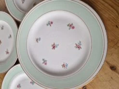 4 Assiettes Plates Saint Amand/l'amandinoise Vintage Et Une Assiette à Dessert Assiettes -Cuisine Fournitures Soldes Boutique 1000x1000 1000011503 nqinx 1365406972