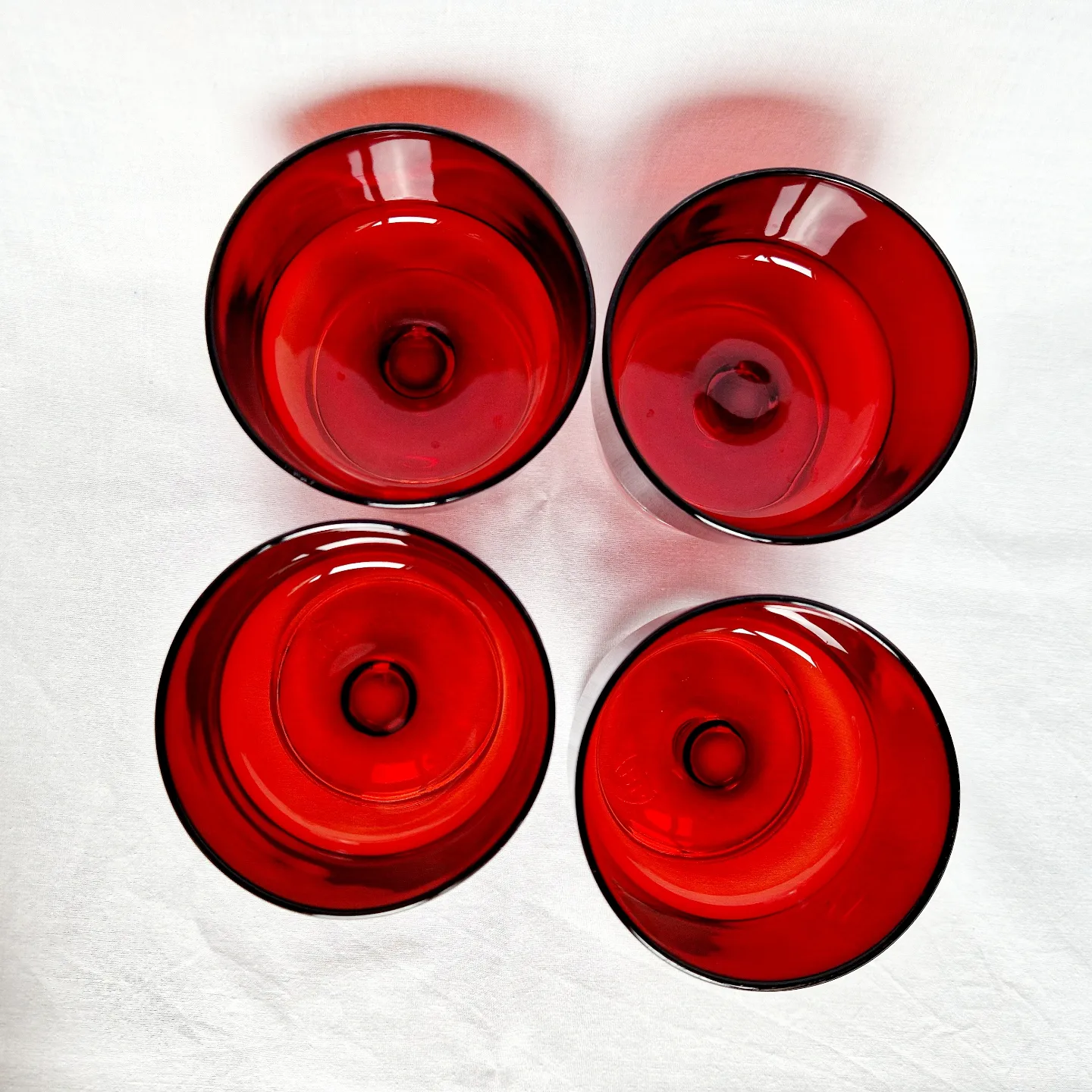 Coupe De Champagne, Couleur Rouge Rubis BP Verres 5 Coupe De Champagne, Couleur Rouge Rubis BP Verres – Image 5