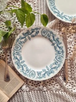 [VENDU] Six Assiettes En Terre De Fer, SAINT AMAND Assiettes