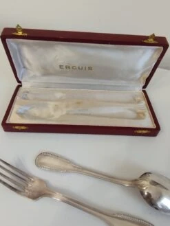 Coffret De Deux Couverts En Argent Massif Ercuis Année 50 Couverts -Cuisine Fournitures Soldes Boutique 1000x1000 1708680071612 a4nfm 253834419