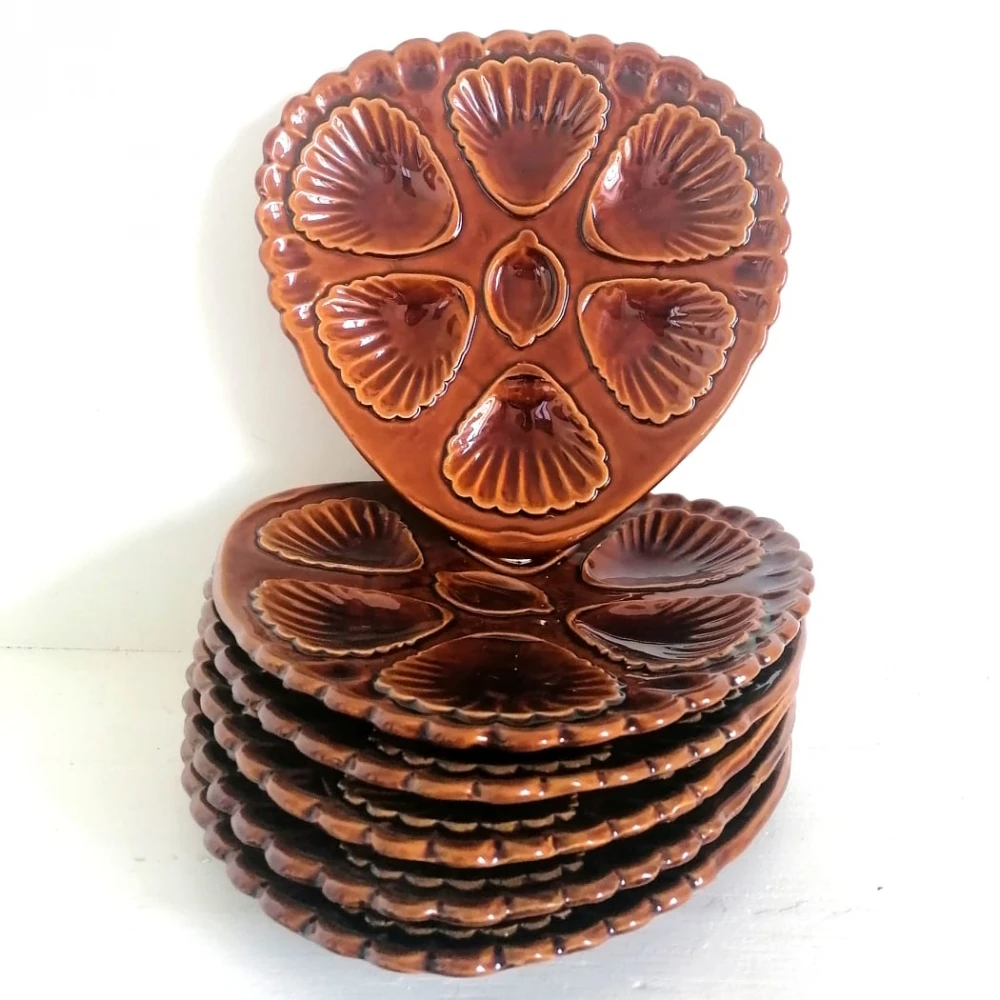 Sars Poteries, Service à Huîtres En Barbotine, Années 1970 Assiettes 1 Sars Poteries, Service à Huîtres En Barbotine, Années 1970 Assiettes