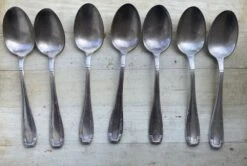 7 Cuillères à Soupe En Métal Argenté – 84 Gr Couverts