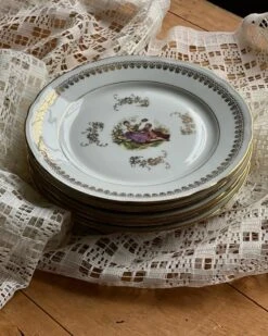 Assiettes à Dessert Watteau En Porcelaine De Berry CNP Compagnie Nationale De Porcelaine Assiettes -Cuisine Fournitures Soldes Boutique 1000x1000 afb48933 32c1 423d 9d7f 2c914a895d23 2lc6f 1289864723