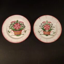 2 Anciennes Assiettes Assiettes