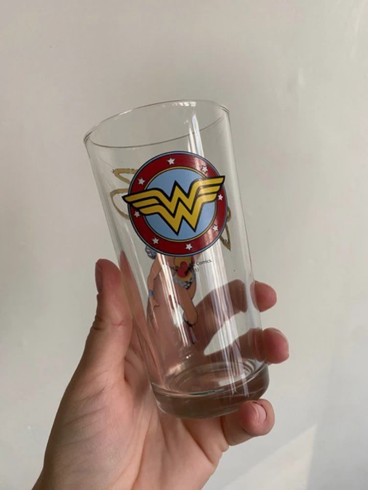 Lot De Verre Vintage 90's Wonder Woman Verres 2 Lot De Verre Vintage 90's Wonder Woman Verres – Image 2