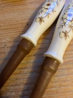 Couverts à Salade En Bois Et Céramique Couverts 5 Couverts à Salade En Bois Et Céramique Couverts -Cuisine Fournitures Soldes Boutique 1000x1000 img 0381 an4m9 38938658