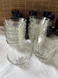 20 Coupelles Anciennes Verre Plats, Saladiers Et Coupelles