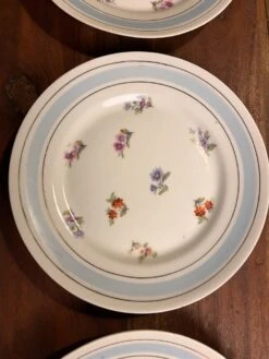 8 Assiettes à Gâteau Ou Apéritif Dînatoire En Porcelaine Ancienne Assiettes 8 8 Assiettes à Gâteau Ou Apéritif Dînatoire En Porcelaine Ancienne Assiettes -Cuisine Fournitures Soldes Boutique 1000x1000 img 0650 mxdmi 982015393