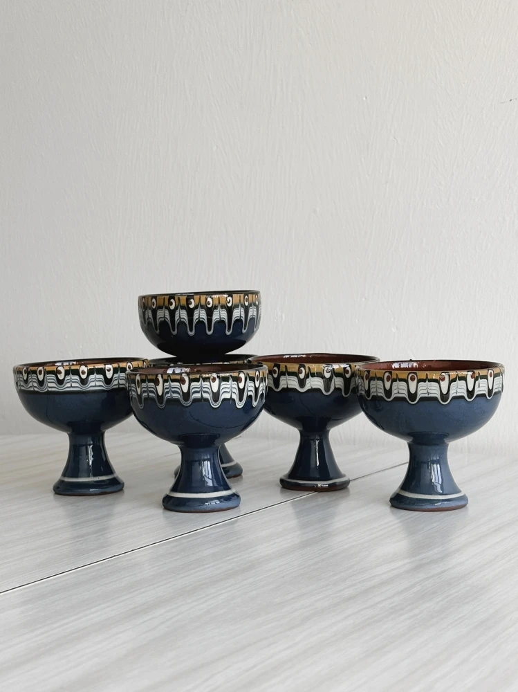 Coupelles Poterie Troyan. Plats, Saladiers Et Coupelles 1 Coupelles Poterie Troyan. Plats, Saladiers Et Coupelles