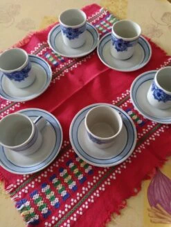 6 Tasses à Café Et Soucoupes Blanches Avec Motif Bleu Thé, Café Ou Petit Cacao