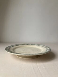 Assiette Sur Pied, Présentoir, Assiette Montée Vintage, Terre De Fer, Moustiers Assiettes -Cuisine Fournitures Soldes Boutique 1000x1000 img 2590 aejzc 876256510