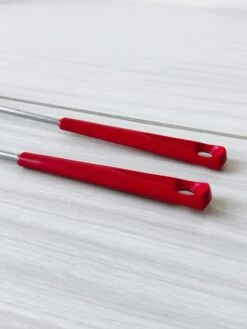 Couverts De Service En Inox Et Plastique Rouge Couverts -Cuisine Fournitures Soldes Boutique 1000x1000 img 2930 b10pm 520871085