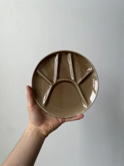 7 Assiettes à Fondue - Assiette à Compartiments Marron Glacé Assiettes -Cuisine Fournitures Soldes Boutique 1000x1000 img 3151 82q4k 1163813692