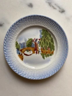 2 Assiettes Saint Amand Assiettes -Cuisine Fournitures Soldes Boutique 1000x1000 img 9554 heic q8rqy 2143220919