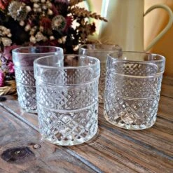 4 Verres à Eau Ou Whisky En Verre Ciselé Transparent Motif Géométrique Verres