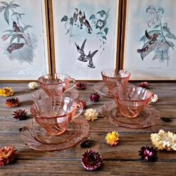 4 Tasses Vintage Vereco Beau Rivage En Verre Rose Avec Soucoupes Thé, Café Ou Petit Cacao