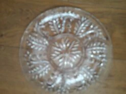 PLAT HORS D'OEUVRE EN VERRE - Années 50 Plats, Saladiers Et Coupelles